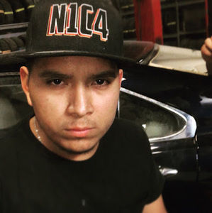 Meet your Posher, Carlos daniel